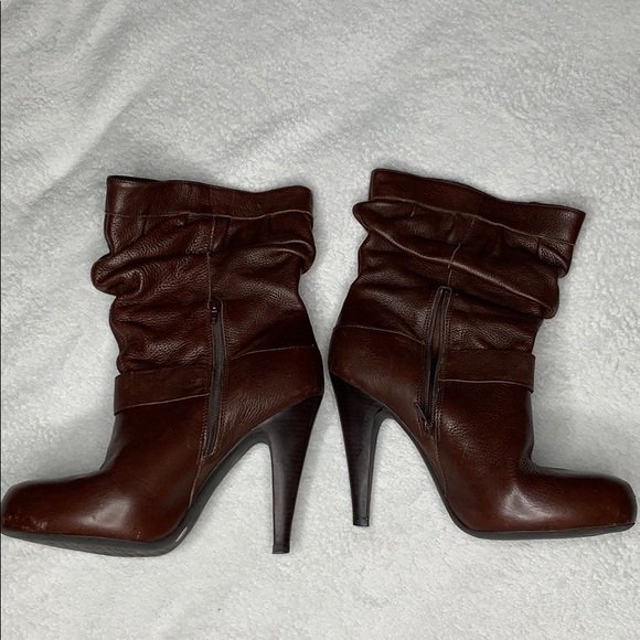 Gianni Bini Boots - Picture 2 of 6